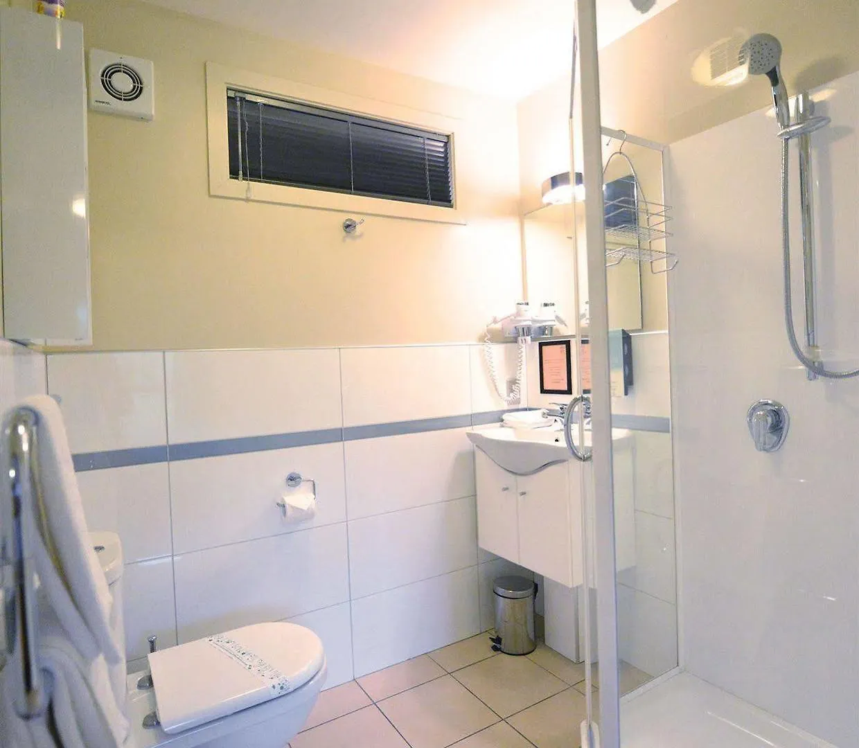 ****  166 Majestic Court Motel Christchurch New Zealand
